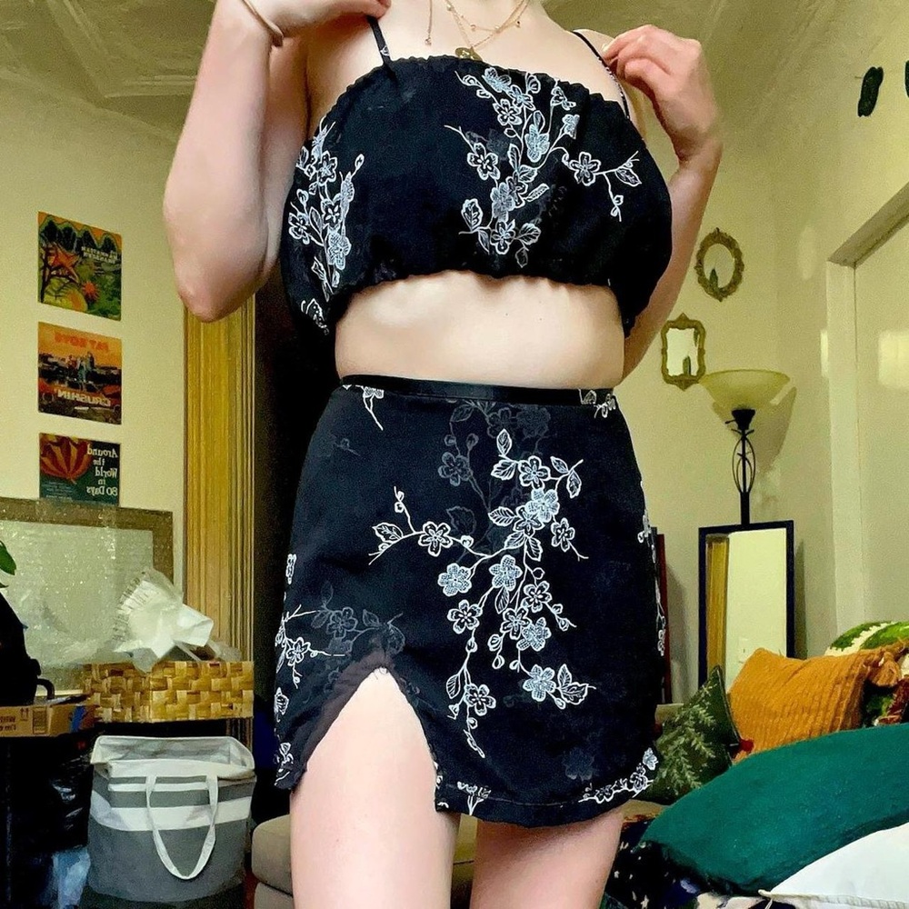 Liz Claiborne Black Mini Skirt